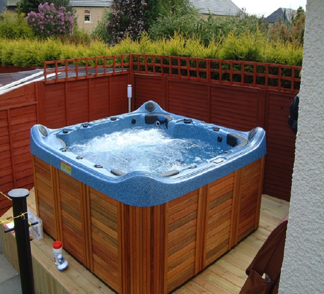 hot tub